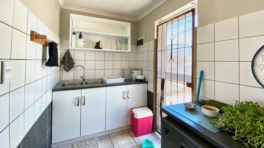 4 Bedroom Property for Sale in Velddrif Western Cape